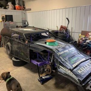 Meet your Posher, Leland